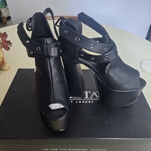 Killstar sandals